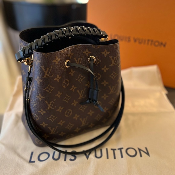 Louis Vuitton Néonoé Noir MM - Picture 2 of 15